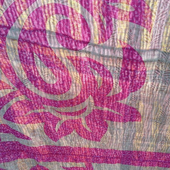 Kantha Quilt Pink Tan Lilac Yellow 54" x 86" Cotton Lightweight K43. - Picture 2 of 4